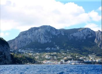 Northside Capri